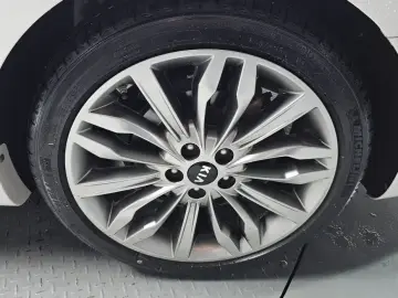2020 Kia K7 с пробегом 39 732 км