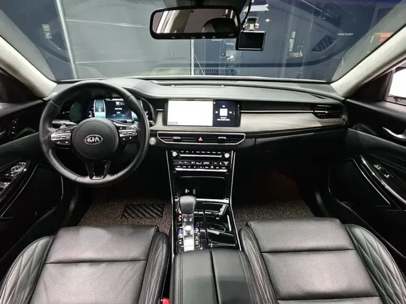 2020 Kia K7 с пробегом 52 592 км