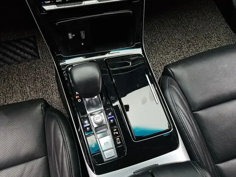 2020 Kia K7 с пробегом 52 592 км