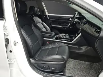 2020 Kia K7 с пробегом 52 592 км