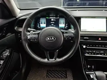 2020 Kia K7 с пробегом 52 592 км