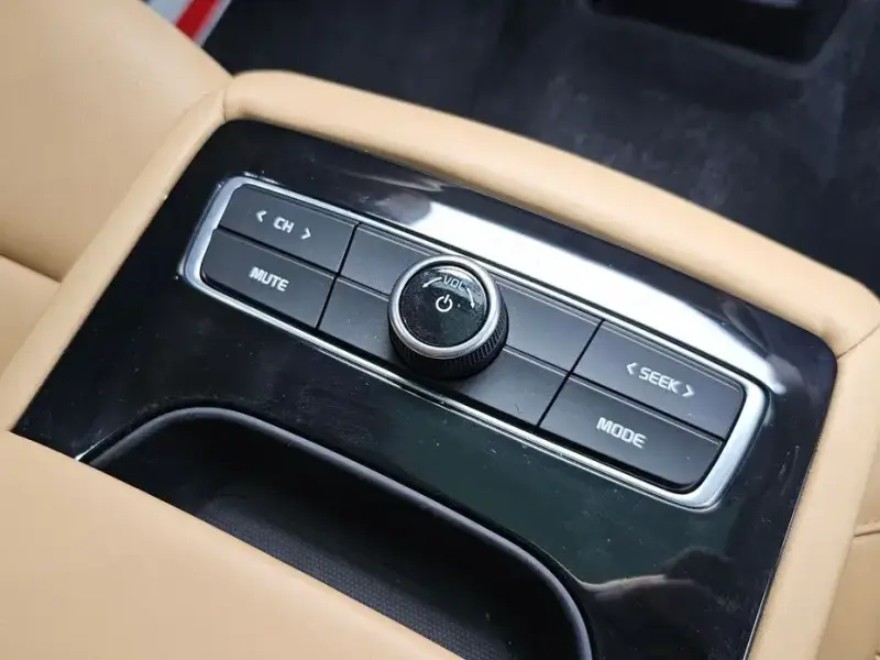 2020 Kia K7 с пробегом 39 732 км