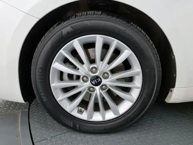 2020 Kia K7 с пробегом 96 773 км