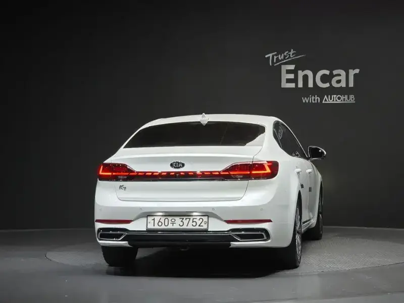 2020 Kia K7 с пробегом 84 215 км