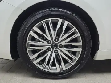 2020 Kia K7 с пробегом 84 215 км