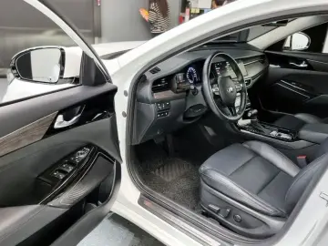 2020 Kia K7 с пробегом 96 773 км