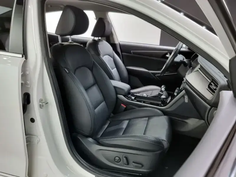 2020 Kia K7 с пробегом 96 773 км