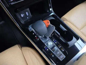 2020 Kia K7 с пробегом 84 215 км