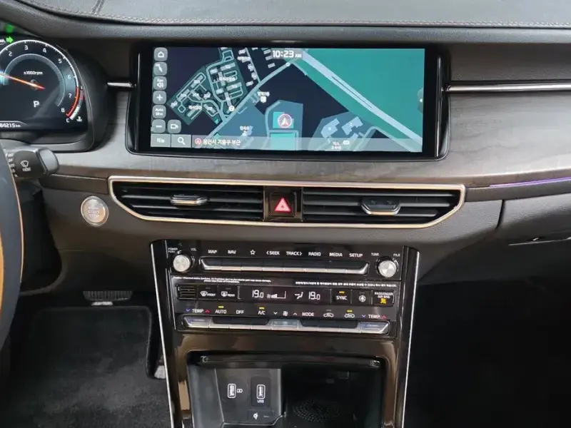 2020 Kia K7 с пробегом 84 215 км