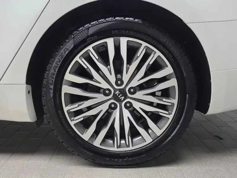 2020 Kia K7 с пробегом 84 215 км