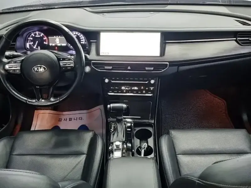 2019 Kia K7 с пробегом 99 000 км