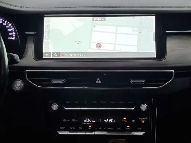 2019 Kia K7 с пробегом 99 000 км