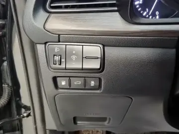 2019 Kia K7 с пробегом 99 000 км