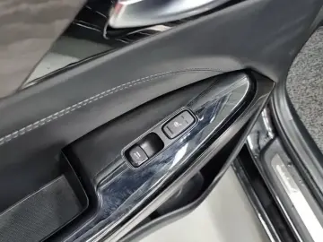 2019 Kia K7 с пробегом 99 000 км