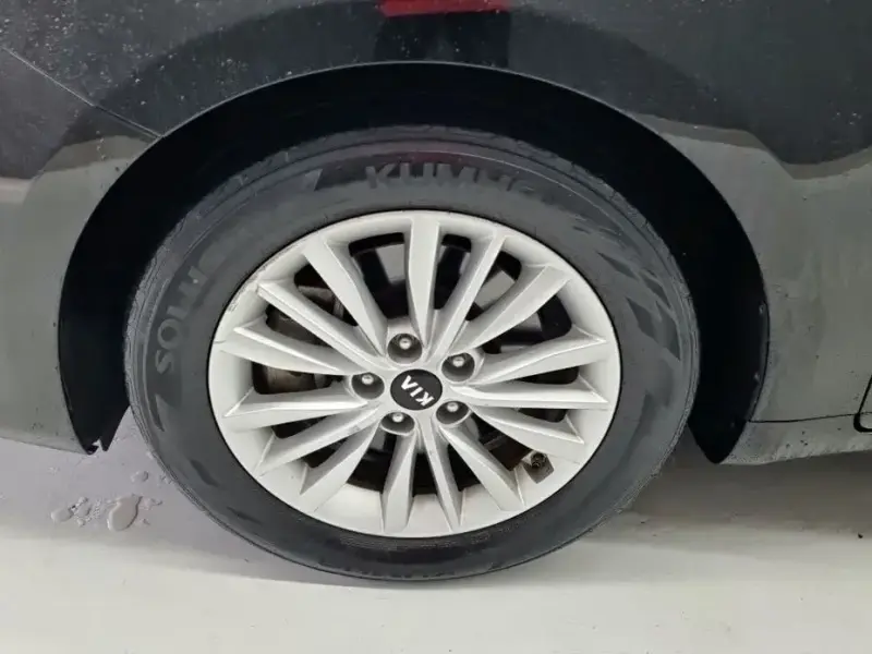 2019 Kia K7 с пробегом 99 000 км