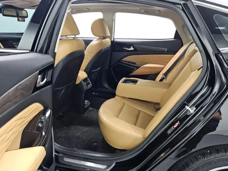 2019 Kia K7 с пробегом 90 067 км
