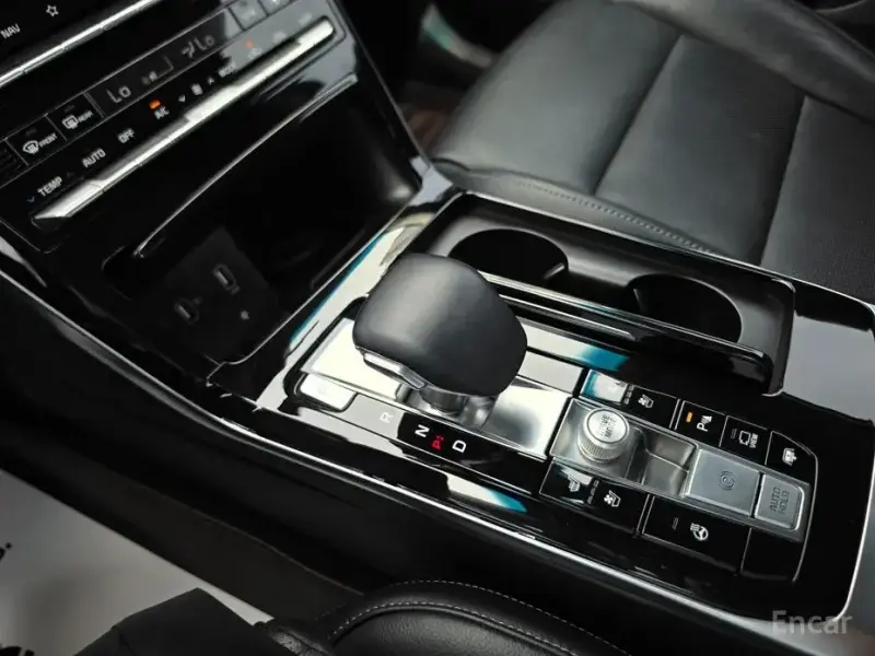 2019 Kia K7 с пробегом 68 050 км