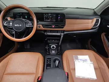 2024 Kia Seltos с пробегом 27 202 км