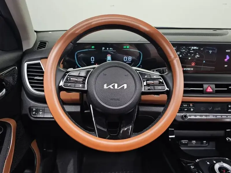 2024 Kia Seltos с пробегом 27 202 км