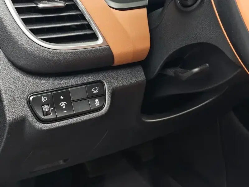 2024 Kia Seltos с пробегом 27 202 км
