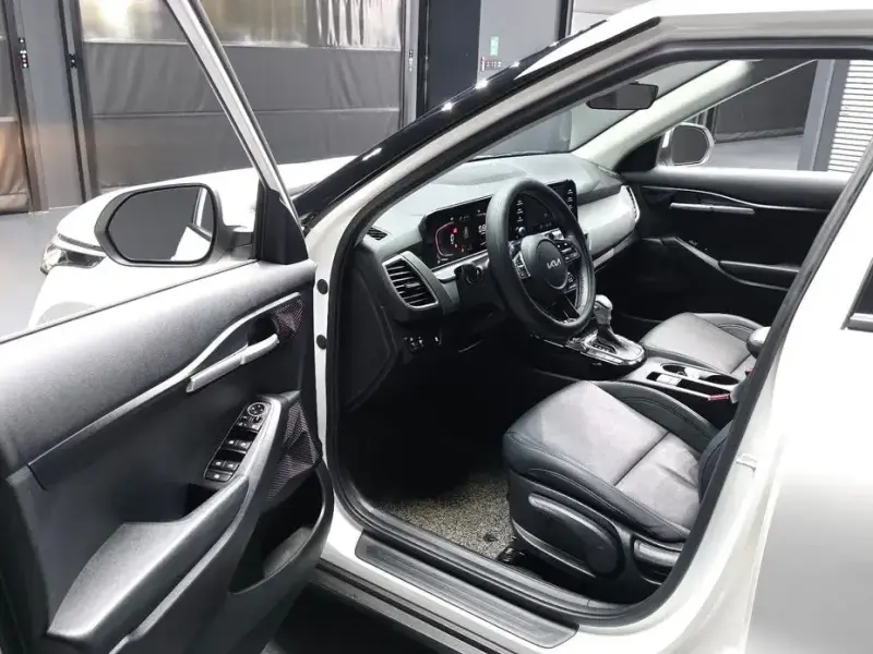 2023 Kia Seltos с пробегом 29 824 км