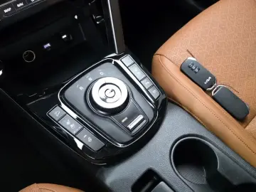 2023 Kia Seltos с пробегом 13 325 км
