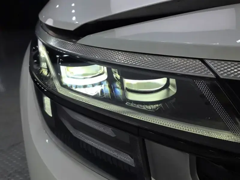 2023 Kia Seltos с пробегом 13 325 км
