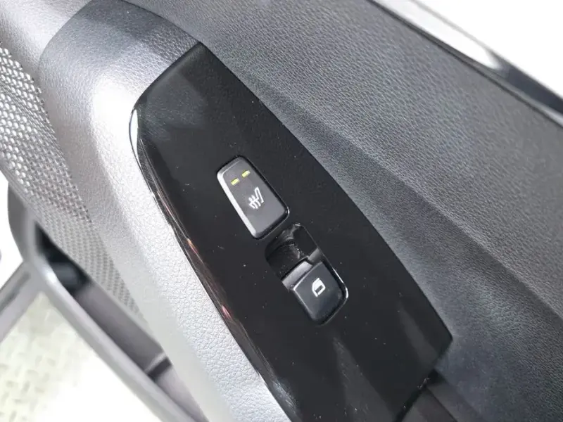 2023 Kia Seltos с пробегом 13 325 км