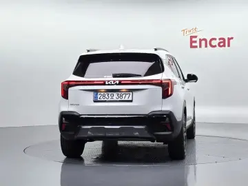 2024 Kia Seltos с пробегом 6 403 км