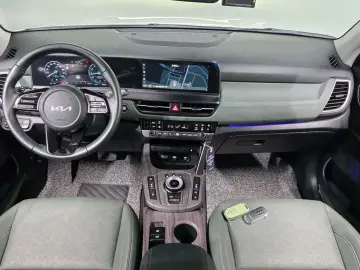 2024 Kia Seltos с пробегом 6 403 км