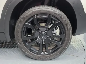 2024 Kia Seltos с пробегом 6 403 км
