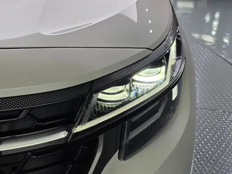 2024 Kia Seltos с пробегом 6 403 км