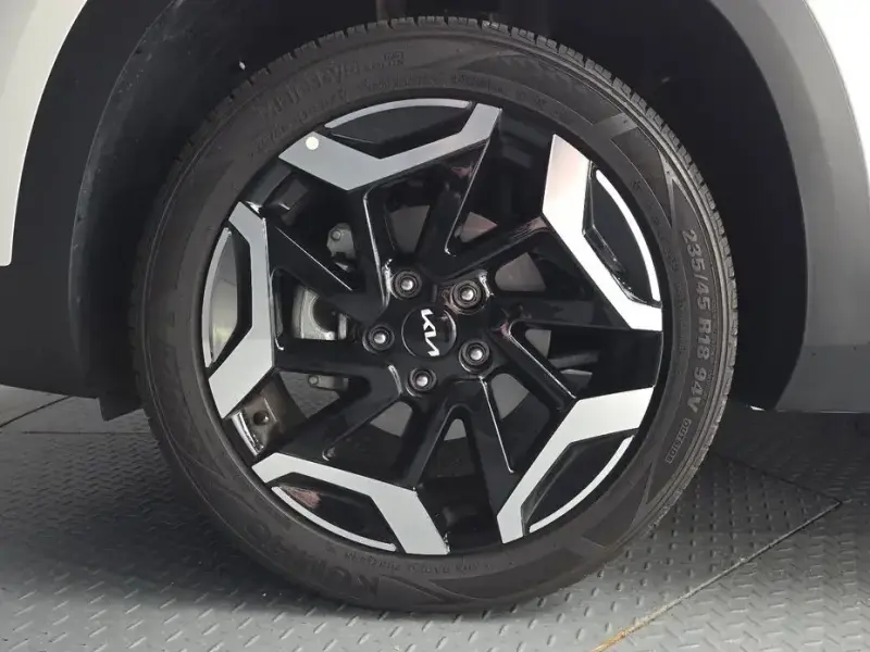 2025 Kia Seltos с пробегом 7 245 км