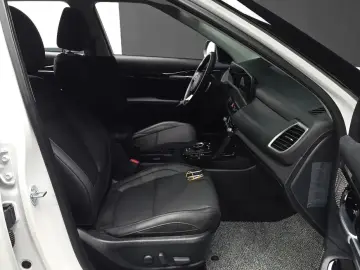 2025 Kia Seltos с пробегом 7 245 км