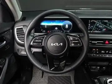2025 Kia Seltos с пробегом 7 245 км