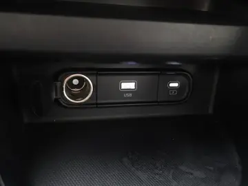 2023 Kia Seltos с пробегом 62 977 км