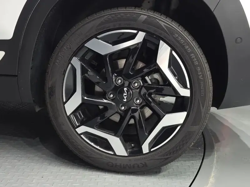 2025 Kia Seltos с пробегом 7 245 км