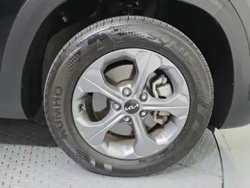 2023 Kia Seltos с пробегом 62 977 км