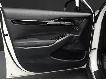 2025 Kia Seltos с пробегом 7 245 км