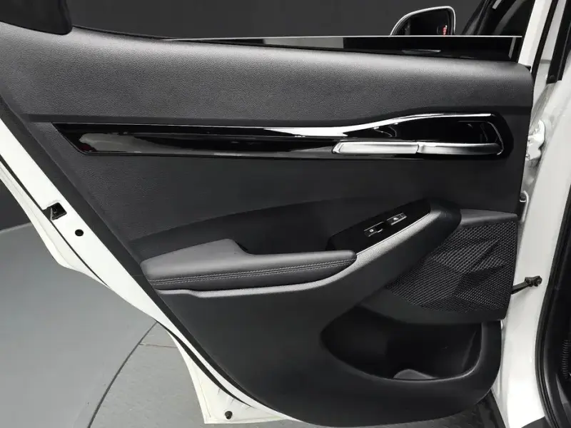 2025 Kia Seltos с пробегом 7 245 км