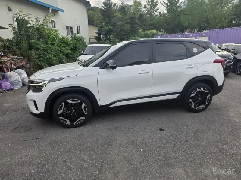 2023 Kia Seltos с пробегом 56 720 км