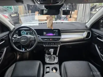 2023 Kia Seltos с пробегом 56 720 км