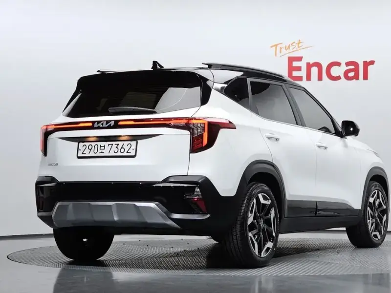 2024 Kia Seltos с пробегом 9 897 км