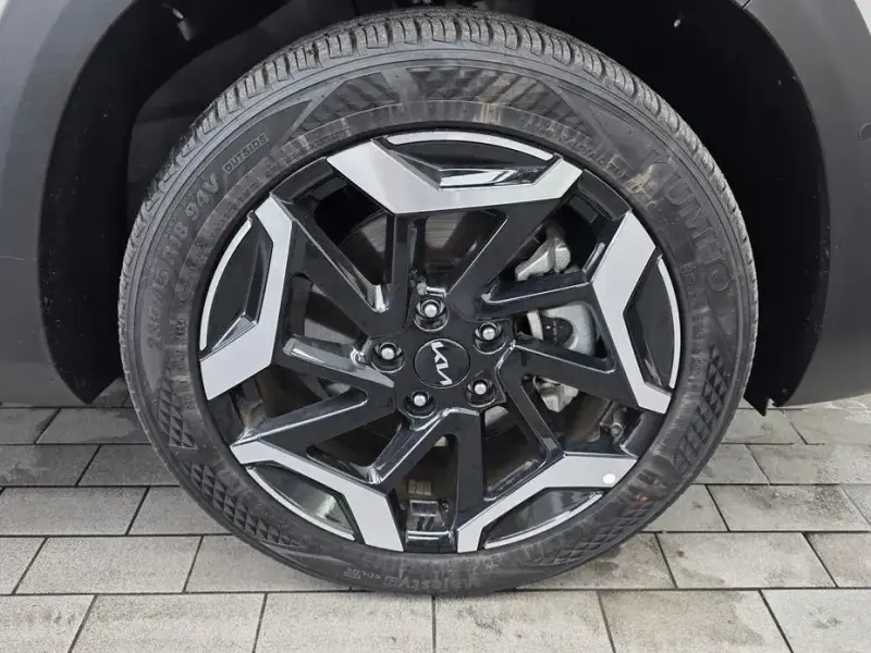 2025 Kia Seltos с пробегом 13 247 км