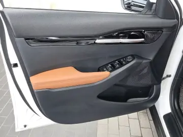 2025 Kia Seltos с пробегом 13 247 км