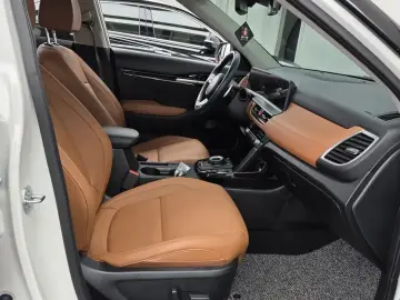 2025 Kia Seltos с пробегом 13 247 км