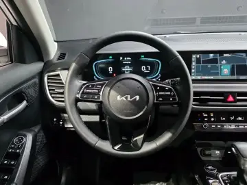 2024 Kia Seltos с пробегом 29 284 км