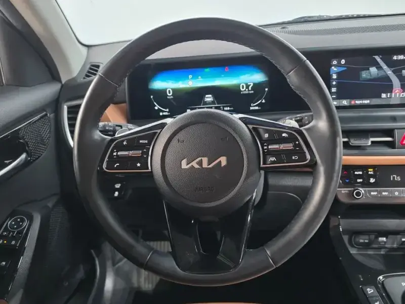 2024 Kia Seltos с пробегом 34 098 км