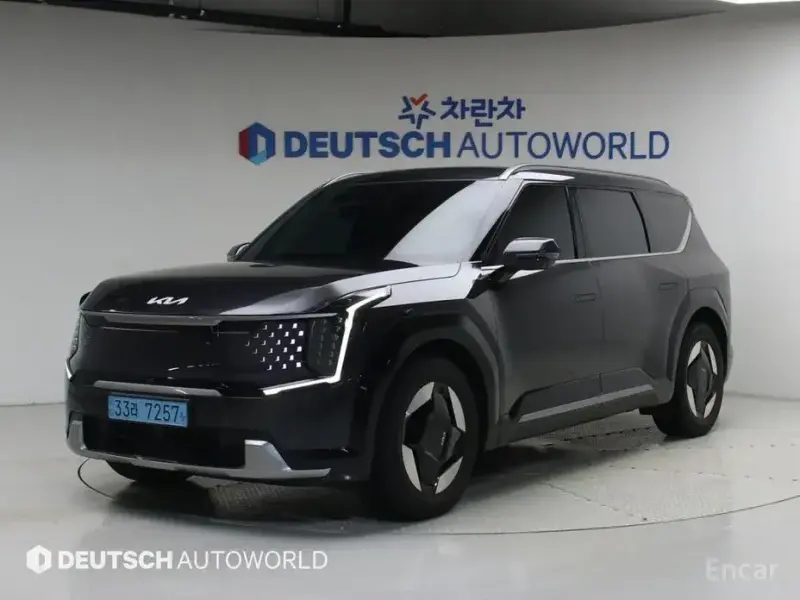 2023 Kia EV9 с пробегом 92 644 км