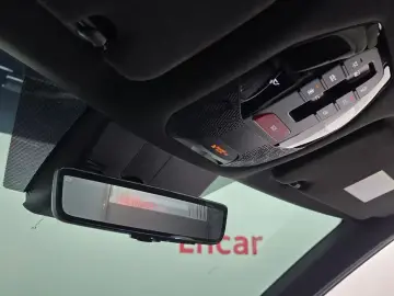 2023 Kia EV9 с пробегом 56 226 км